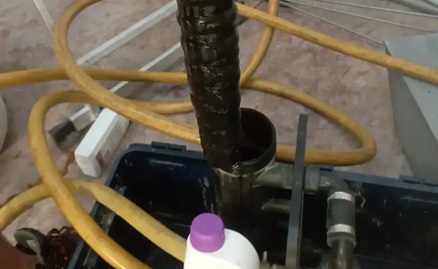 Płukanie instalacji CO - kiedy warto i ile kosztuje?